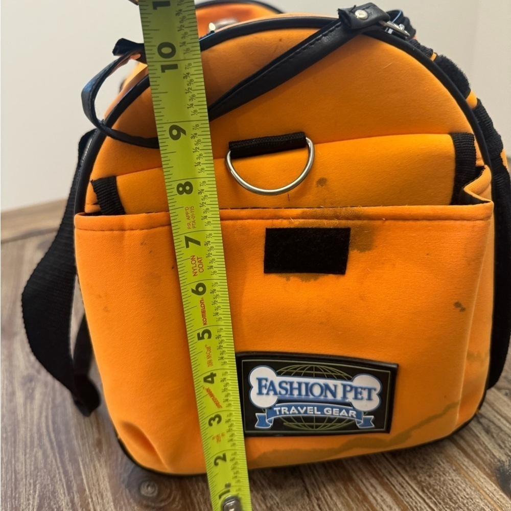 Pet travel carrier. Airline perfect great condition small. - Picture 8 of 10